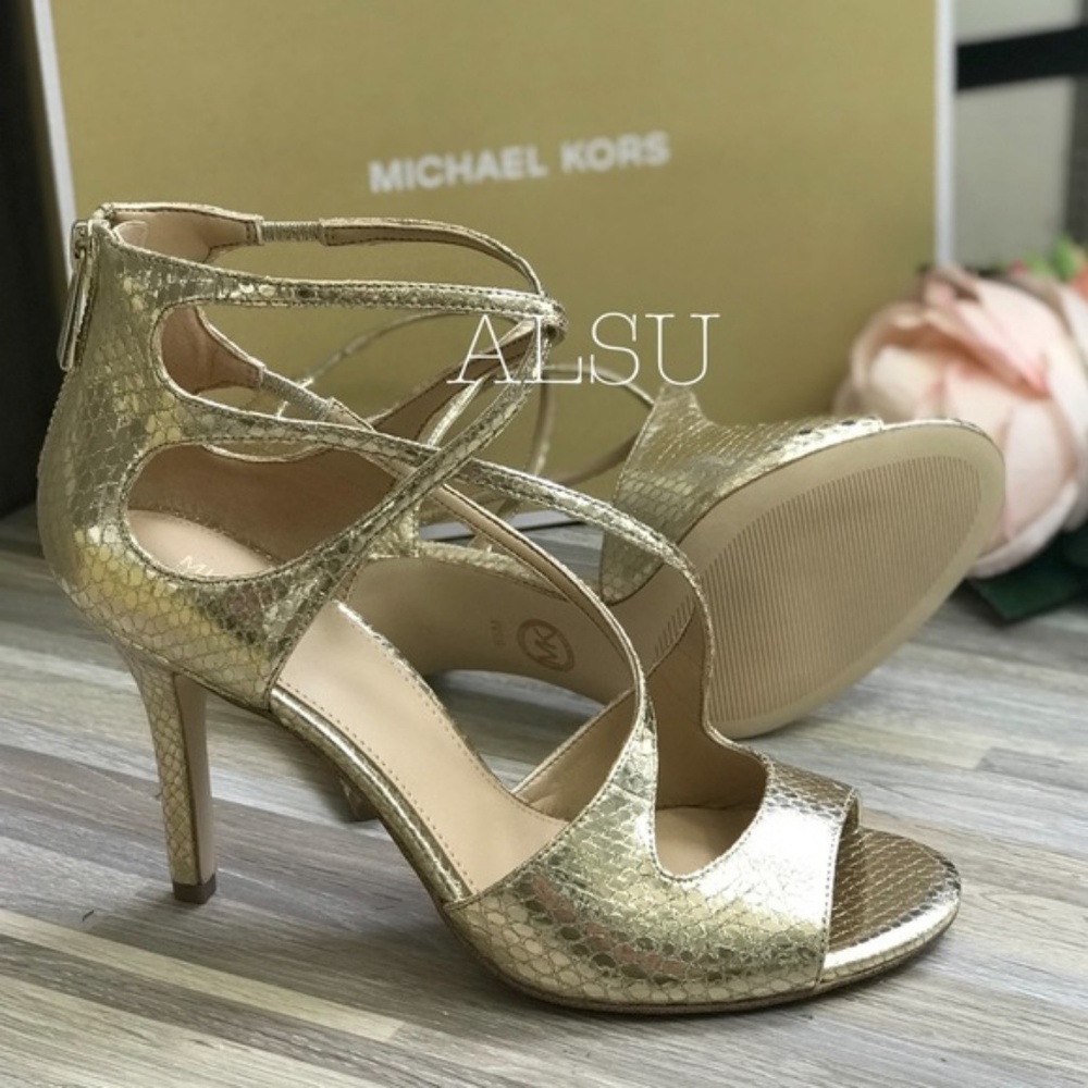 Michael Kors Chantelle Embossed Metallic Gold W - Picture 4 of 9